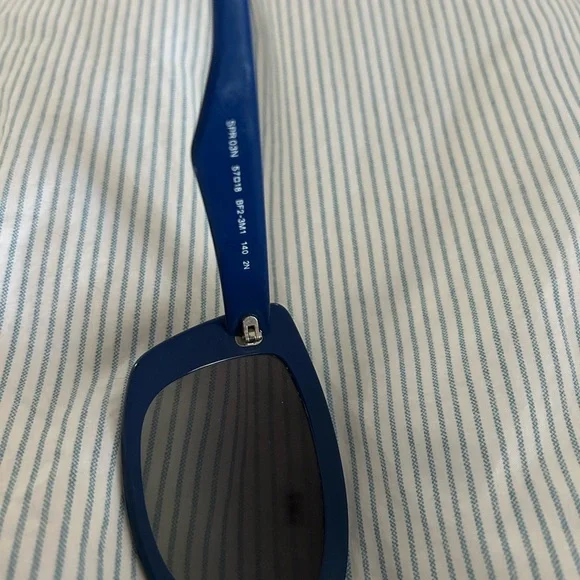 Prada Blue and White Sunglasses - Picture 4 of 12